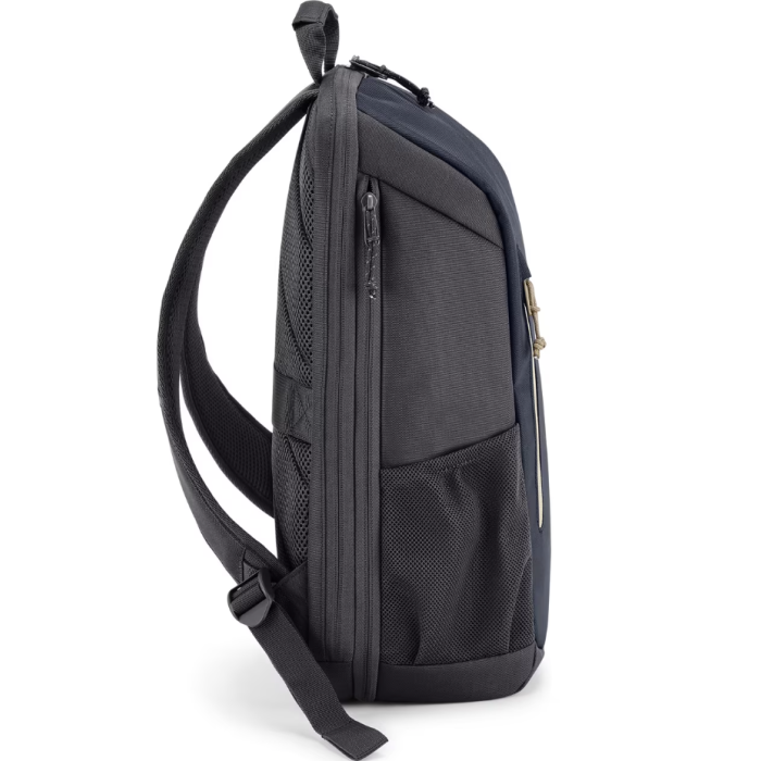 HP Travel 18L 15.6 BNG Laptop/6B8U7AA