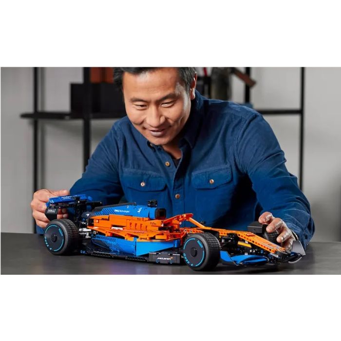 Lego McLaren Formula 1 Race Car_42141