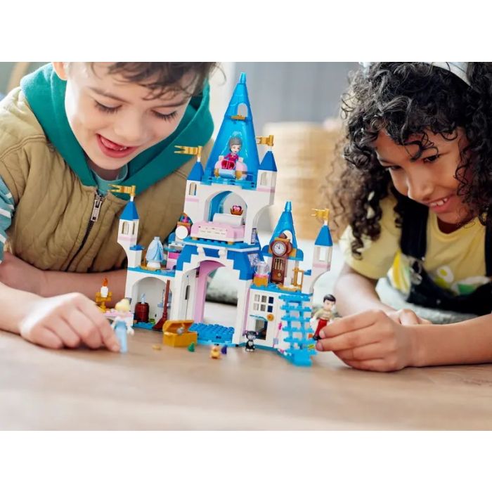 Lego Cinderella and Prince Charming's Castle_43206