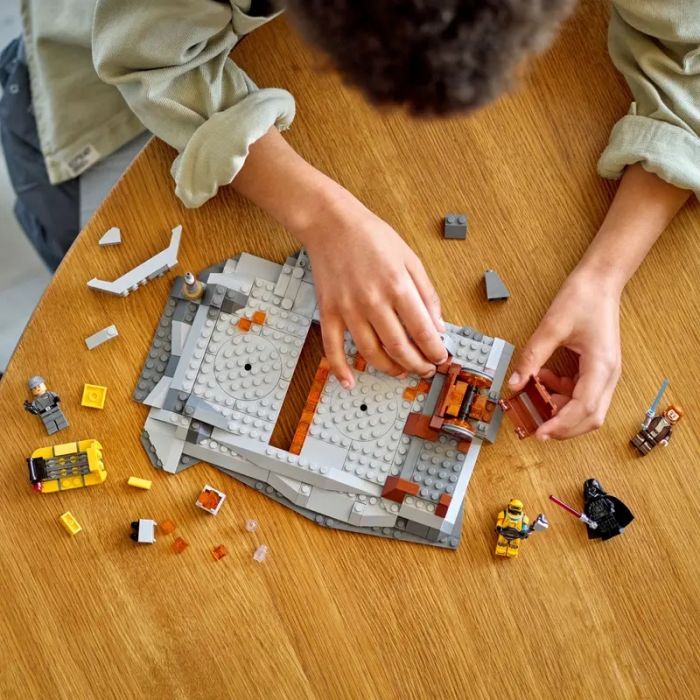 Lego Obi-Wan Kenobi vs. Darth Vader_75334