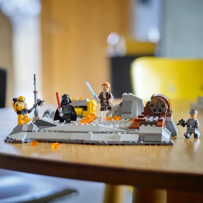 Lego Obi-Wan Kenobi vs. Darth Vader_75334
