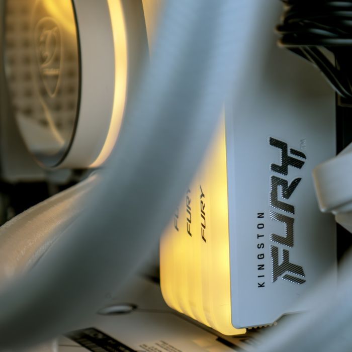 GBM Z NEO R5-7600 32GB/500GB RTX5060Ti B850 White