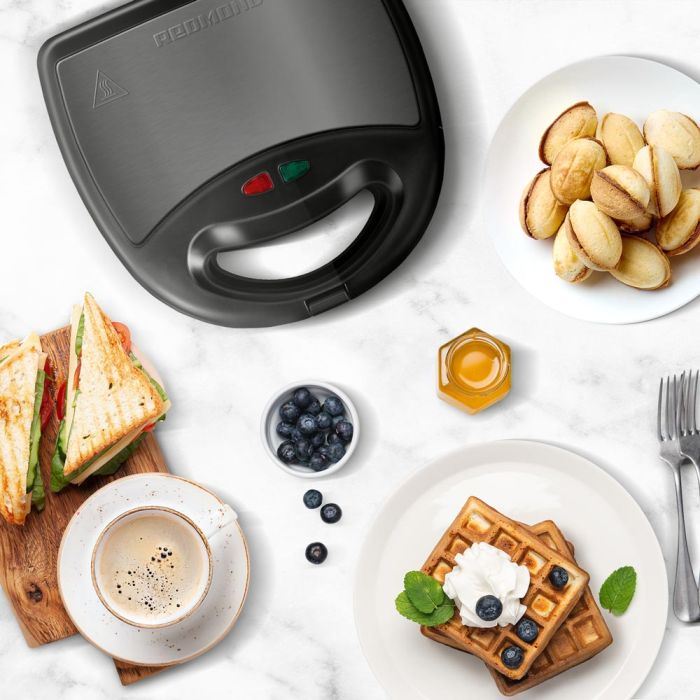 REDMOND RMB-M619/5 sandwich & waffle maker