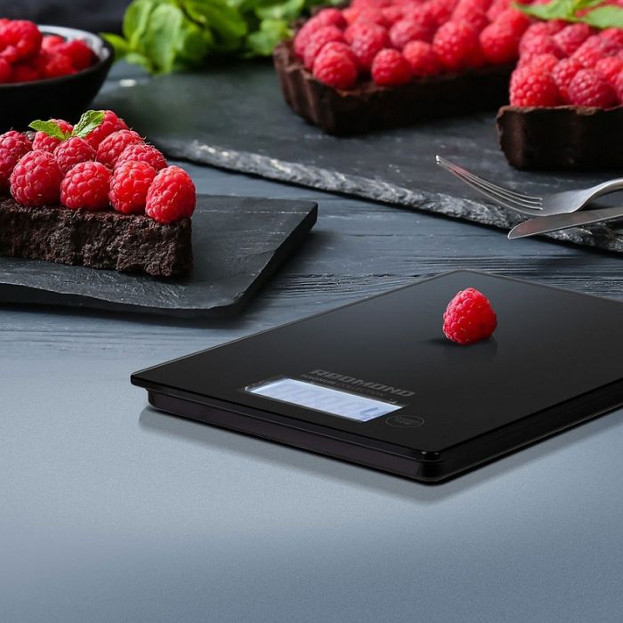 REDMOND RS-772 kitchen scale black