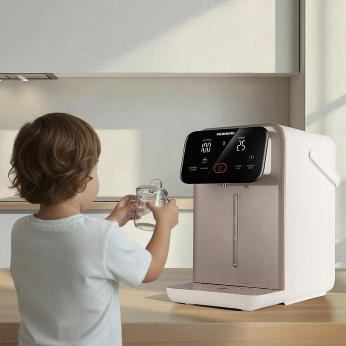 REDMOND TP2302 thermopot beige