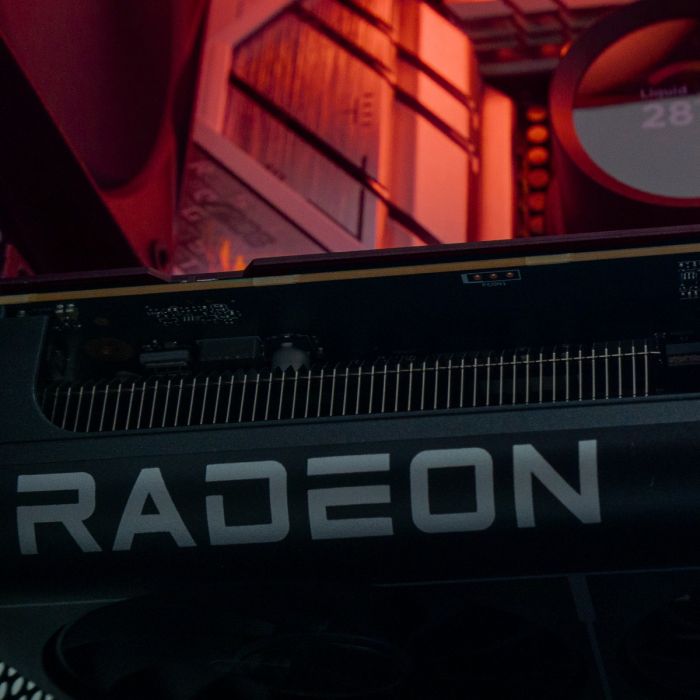 GBM PC Z XT R7-9700X 32GB/1TB AMD RX-9070 TUF B850 Black